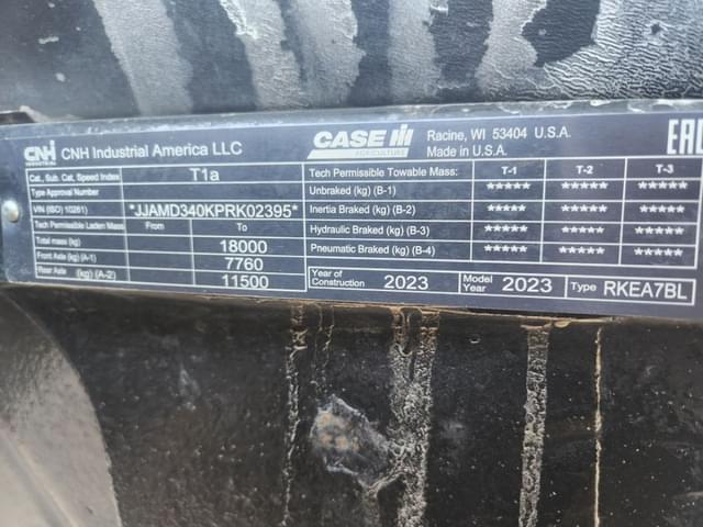 Image of Case IH Magnum 340 equipment image 3