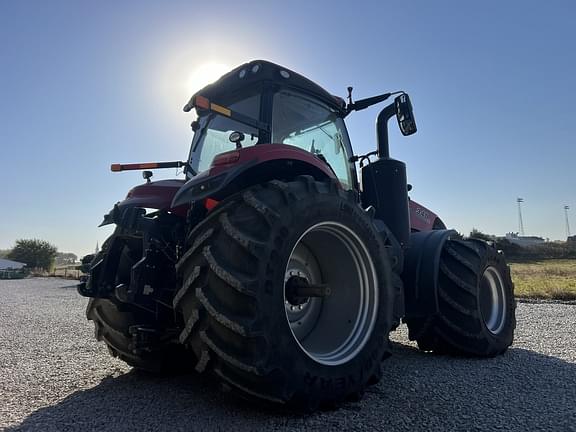 Image of Case IH Magnum 340 equipment image 4