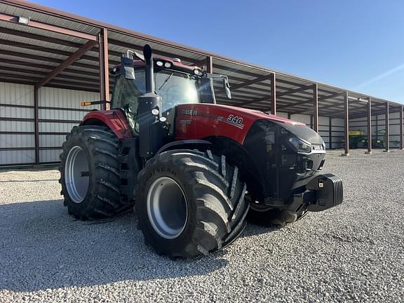 Image of Case IH Magnum 340 equipment image 2