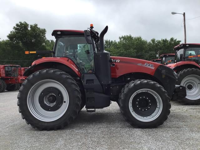 Image of Case IH Magnum 340 equipment image 1