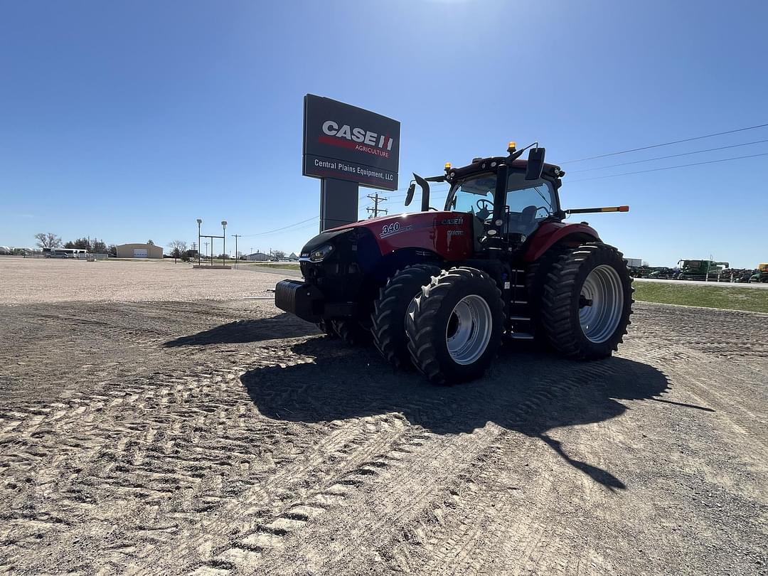 Image of Case IH Magnum 340 Primary image