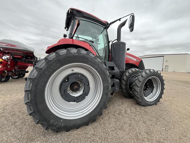 Image of Case IH Magnum 340 equipment image 1