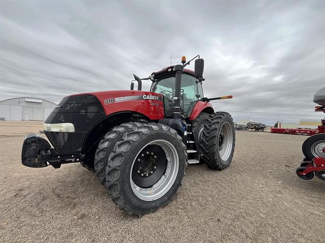 Image of Case IH Magnum 340 equipment image 2