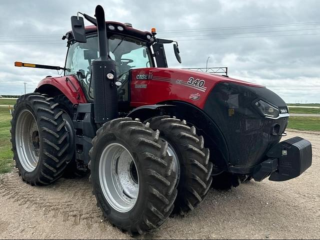 Image of Case IH Magnum 340 equipment image 2