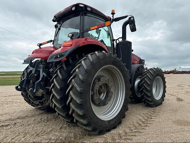 Image of Case IH Magnum 340 equipment image 4