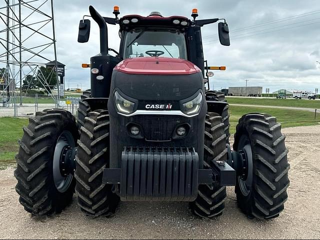 Image of Case IH Magnum 340 equipment image 1