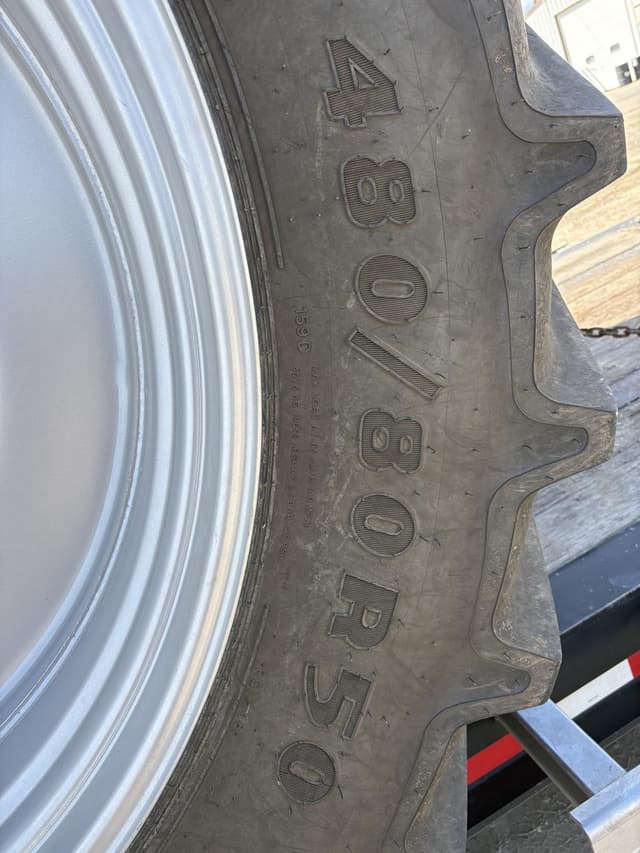 Image of Case IH Magnum 340 equipment image 4