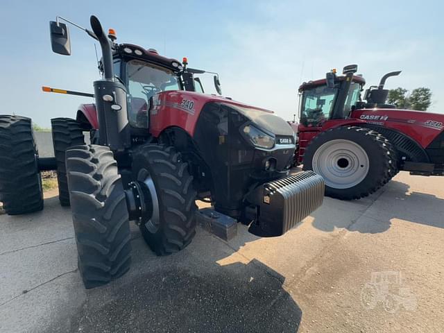 Image of Case IH Magnum 340 equipment image 1