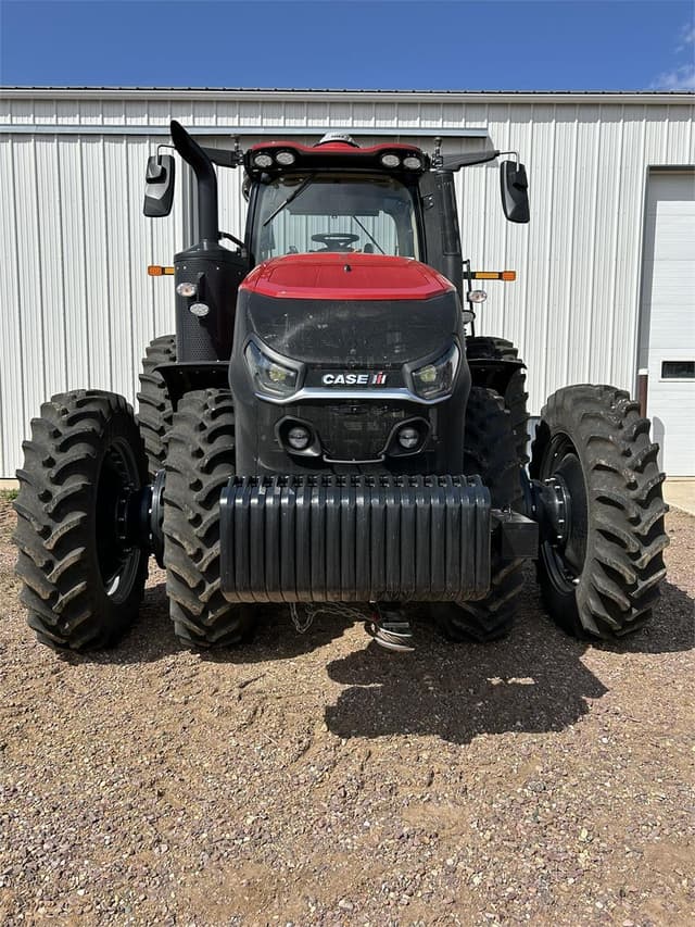 Image of Case IH Magnum 340 equipment image 3