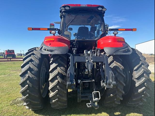 Image of Case IH Magnum 380 equipment image 3