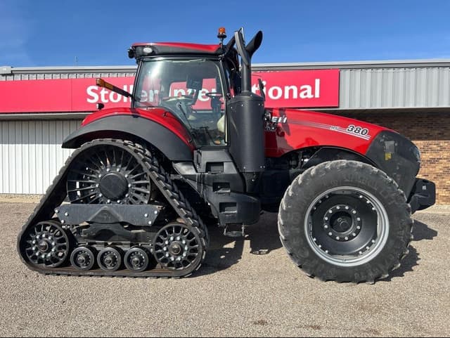 Image of Case IH Magnum 380 RowTrac equipment image 1