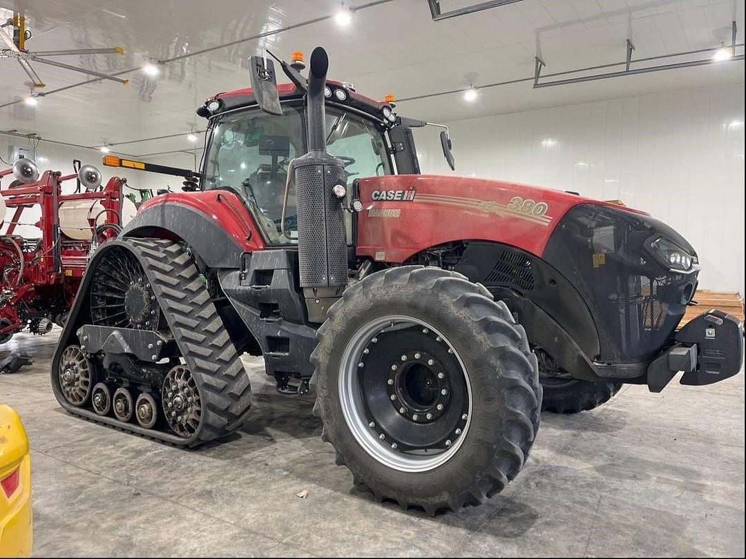 Image of Case IH Magnum 380 Primary image