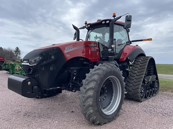 Image of Case IH Magnum 380 RowTrac equipment image 3
