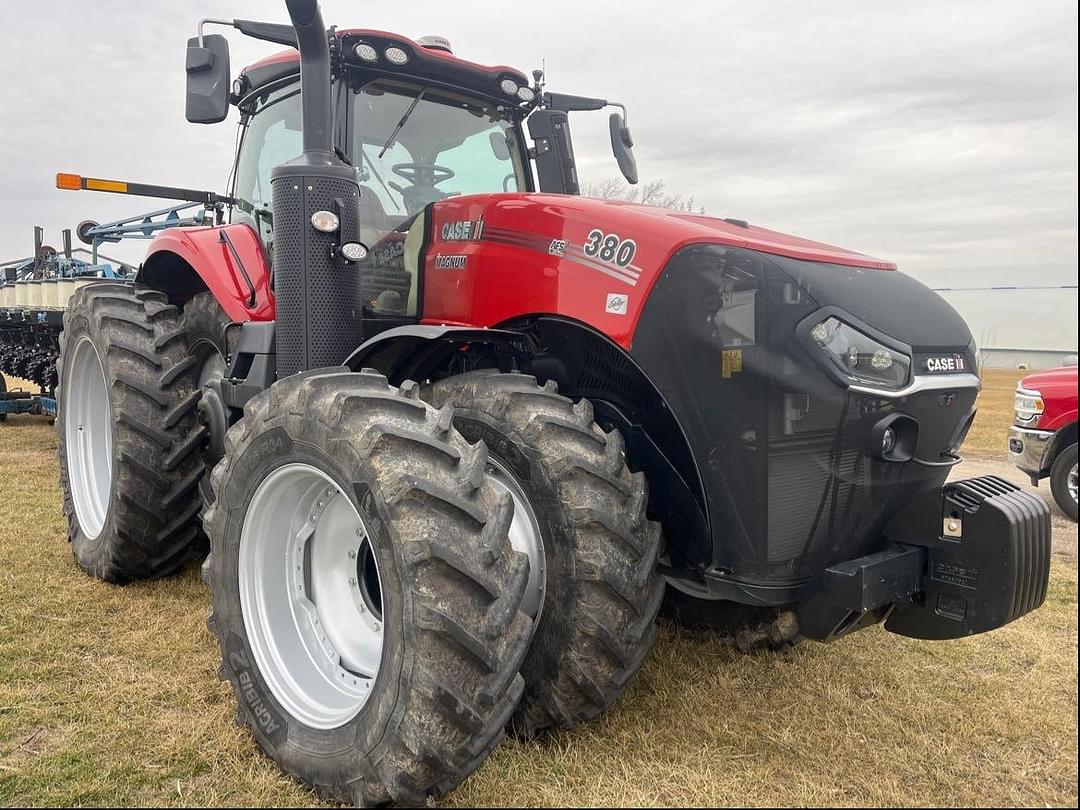 Image of Case IH Magnum 380 Primary image