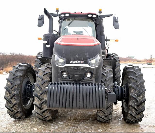 Image of Case IH Magnum 380 equipment image 3