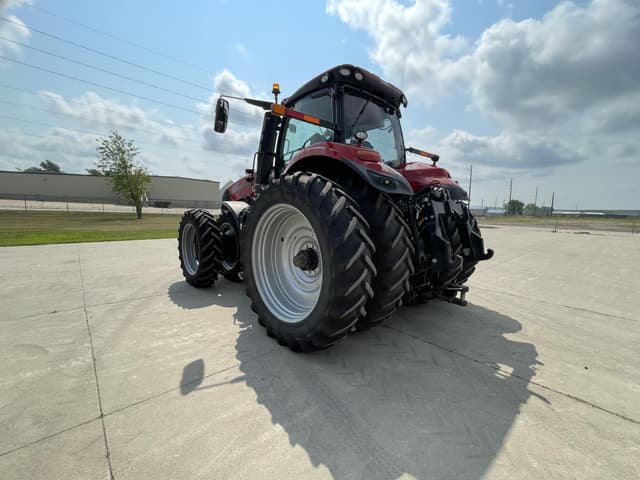 Image of Case IH Magnum 400 equipment image 4