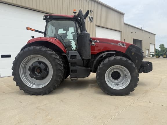 Image of Case IH Magnum 400 equipment image 1