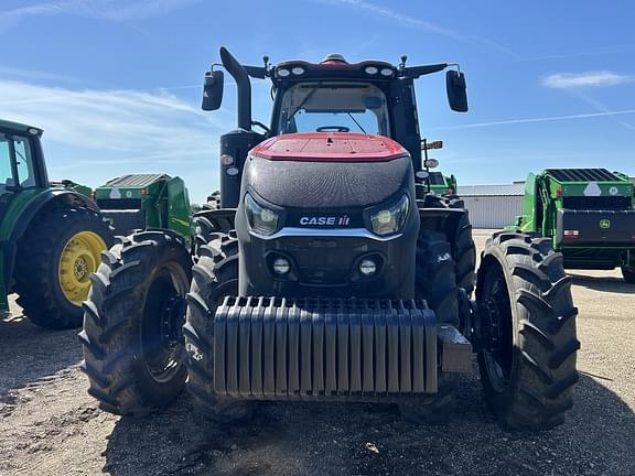 Image of Case IH Magnum 400 equipment image 1