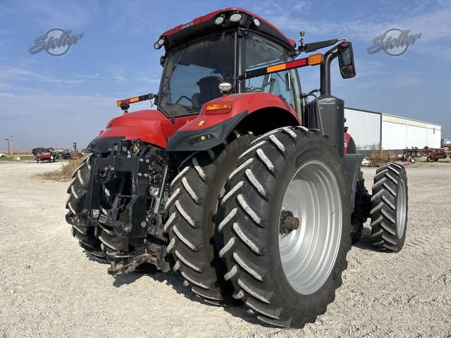 Image of Case IH Magnum 400 equipment image 2