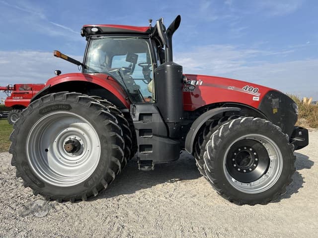 Image of Case IH Magnum 400 equipment image 1