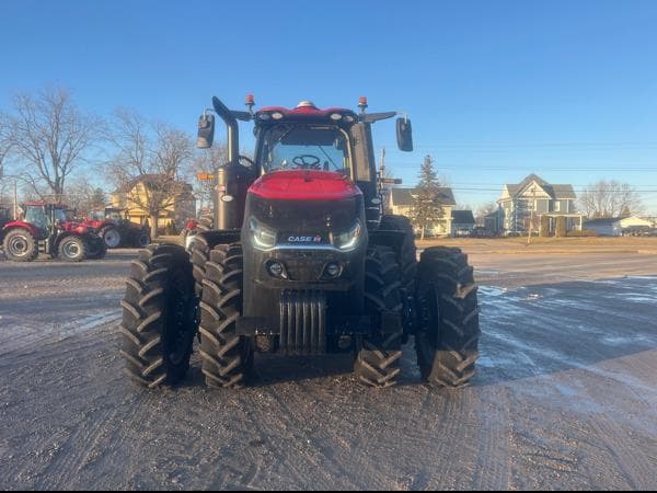 Image of Case IH Magnum 400 equipment image 3