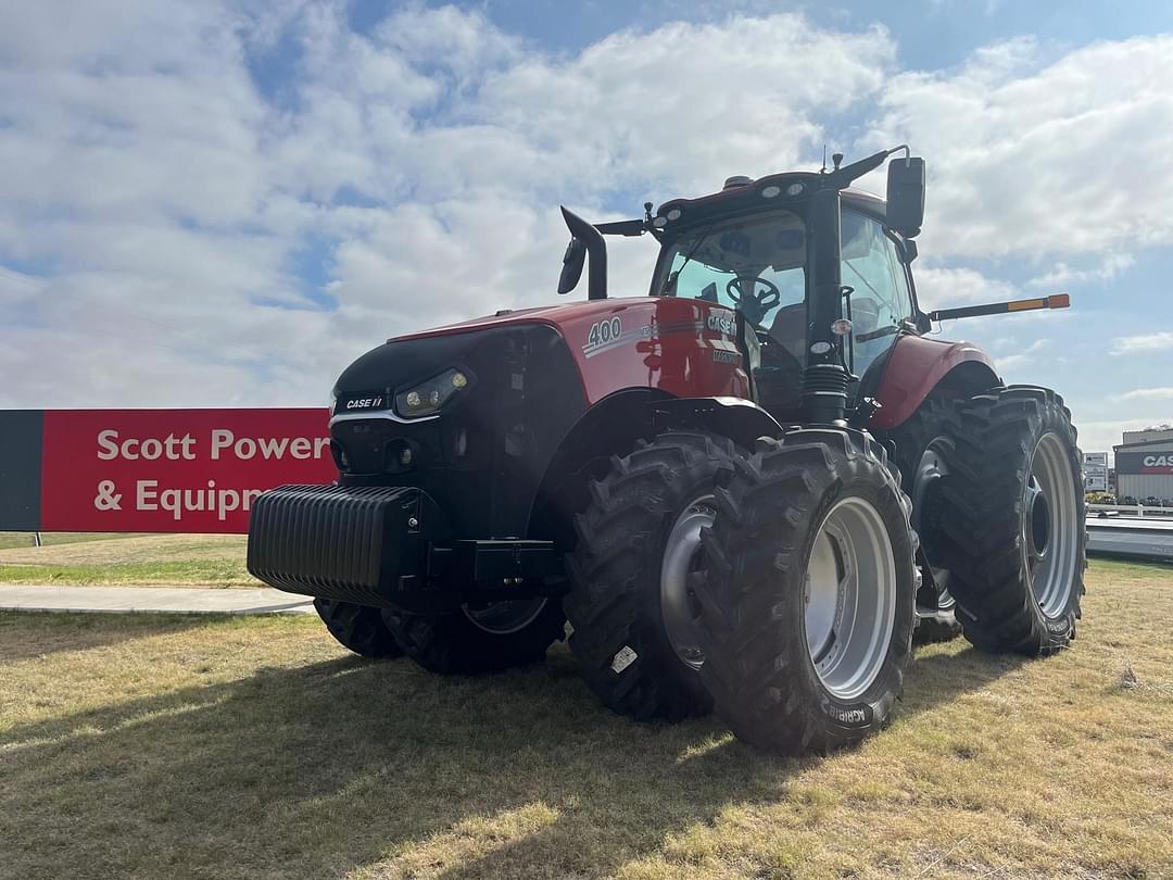 Image of Case IH Magnum 400 Primary image