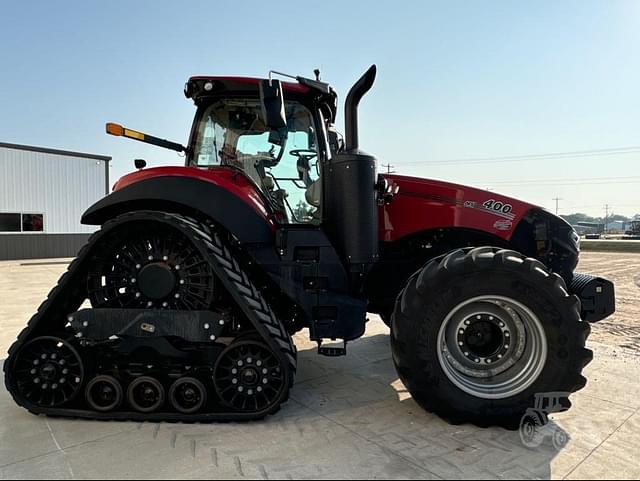 Image of Case IH Magnum 400 Rowtrac equipment image 3