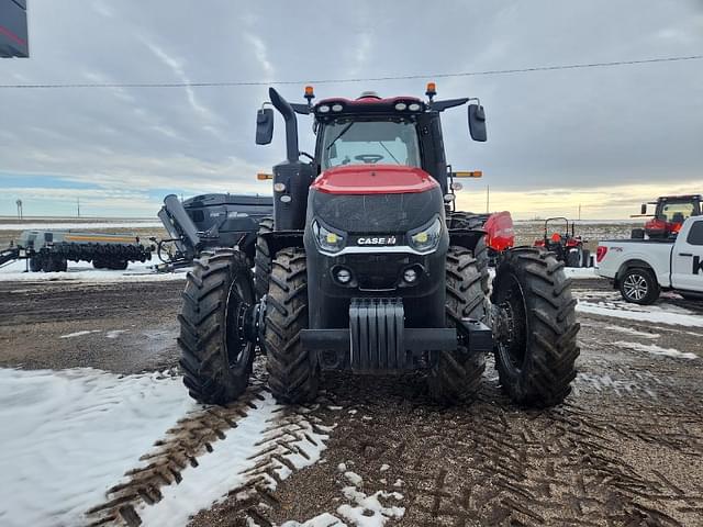 Image of Case IH Magnum 400 equipment image 2