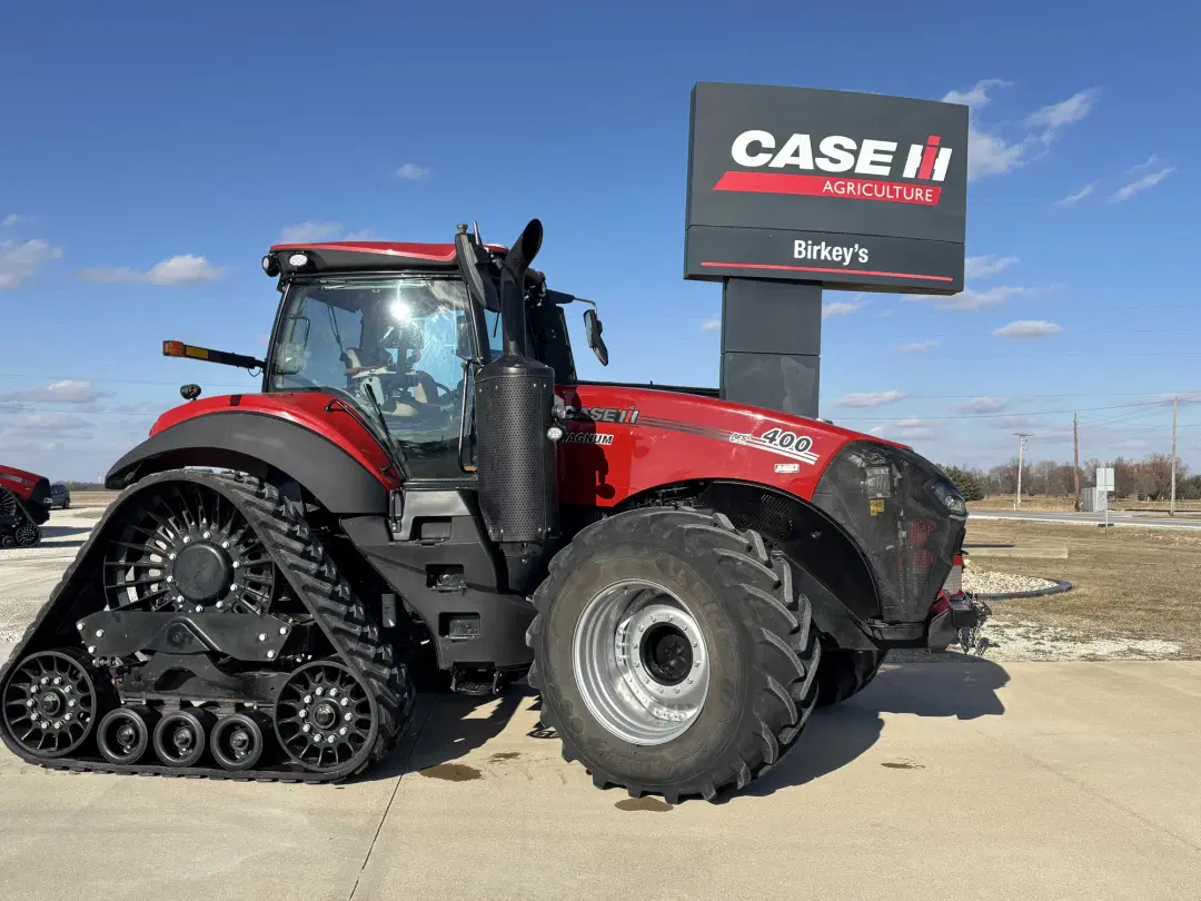 Image of Case IH Magnum 400 Rowtrac Primary image