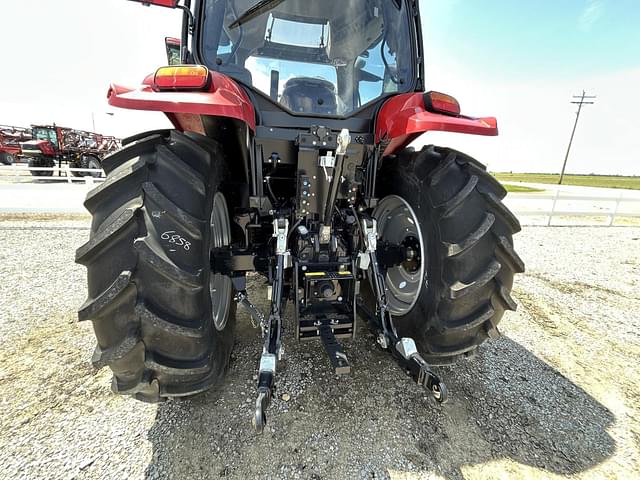 Image of Case IH Maxxum 115 equipment image 3