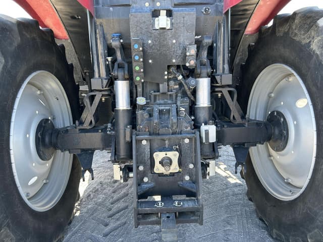 Image of Case IH Maxxum 115 equipment image 4