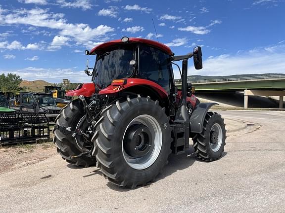 Image of Case IH Maxxum 125 equipment image 3