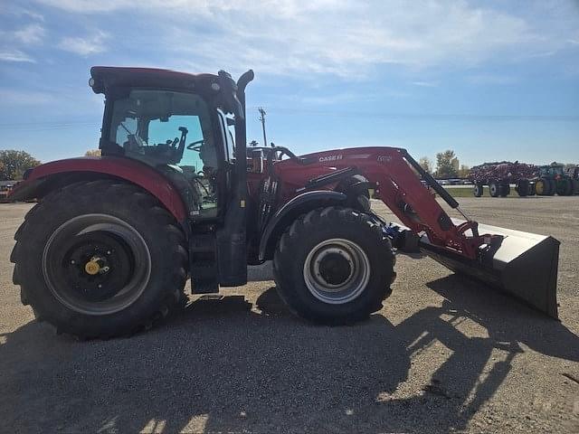 Image of Case IH Maxxum 135 equipment image 4