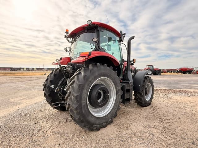 Image of Case IH Maxxum 135 equipment image 3
