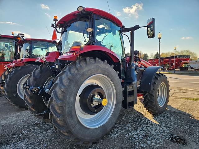 Image of Case IH Maxxum 135 equipment image 1