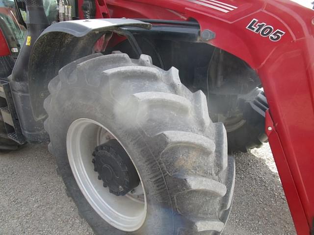 Image of Case IH Maxxum 135 equipment image 2