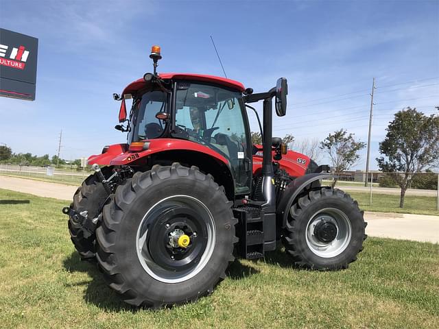 Image of Case IH Maxxum 135 equipment image 2