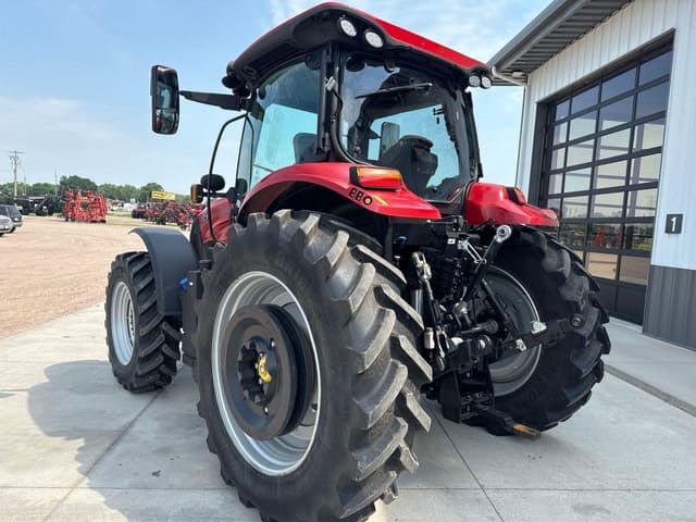 Image of Case IH Maxxum 145 equipment image 4