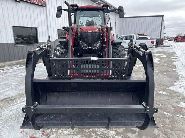 Image of Case IH Maxxum 150 equipment image 2