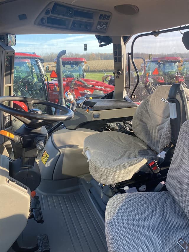 Image of Case IH Maxxum 150 equipment image 4