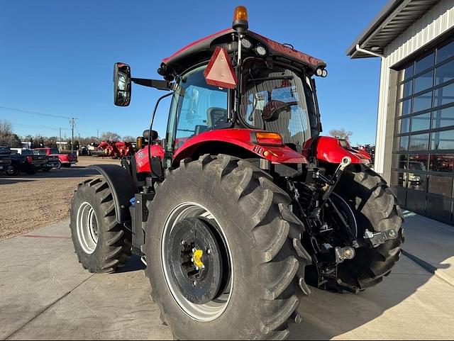 Image of Case IH Maxxum 150 equipment image 4