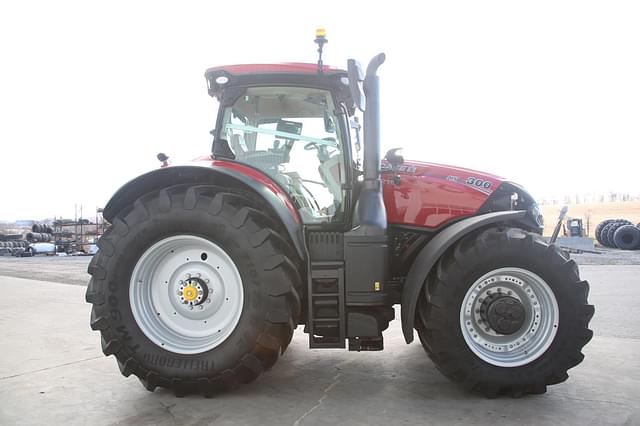 Image of Case IH Optum 300 equipment image 3