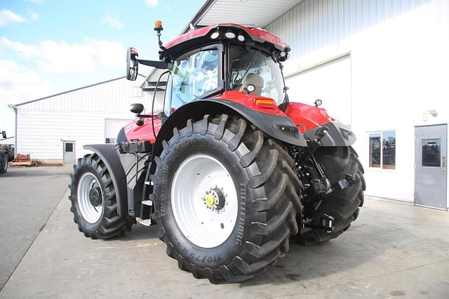 Image of Case IH Optum 300 equipment image 4