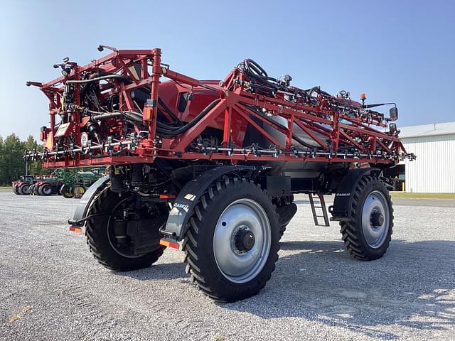 Image of Case IH Patriot 4350 equipment image 2