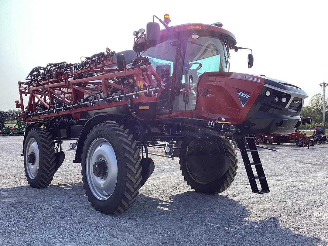 Image of Case IH Patriot 4350 Primary image