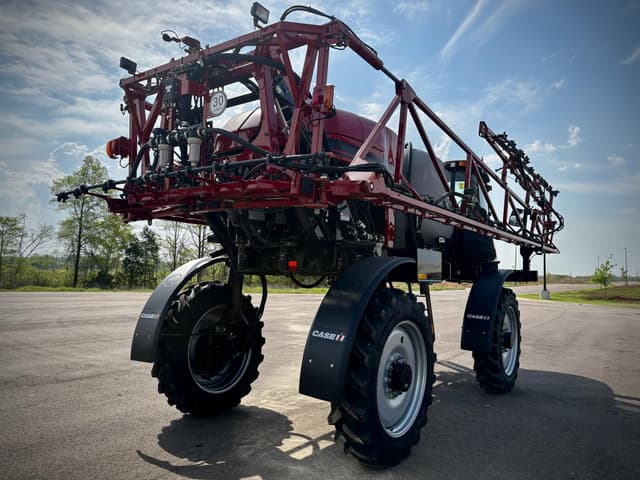 Image of Case IH Patriot 2250 equipment image 4