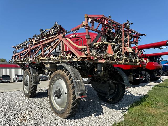 Image of Case IH Patriot 3250 equipment image 3