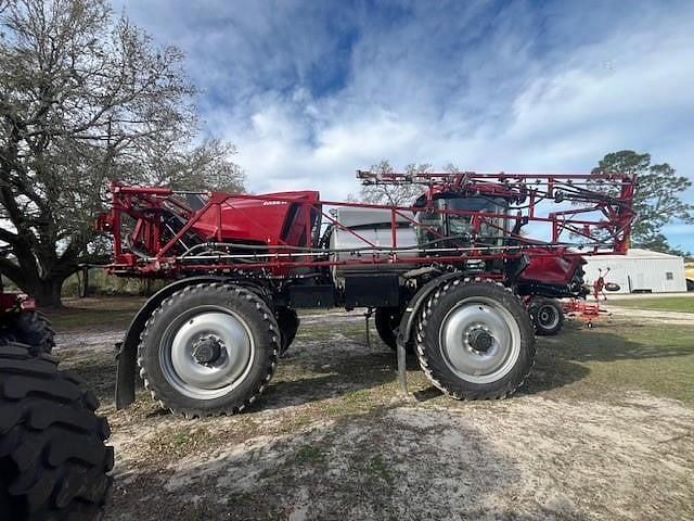 Image of Case IH Patriot 3250 equipment image 3