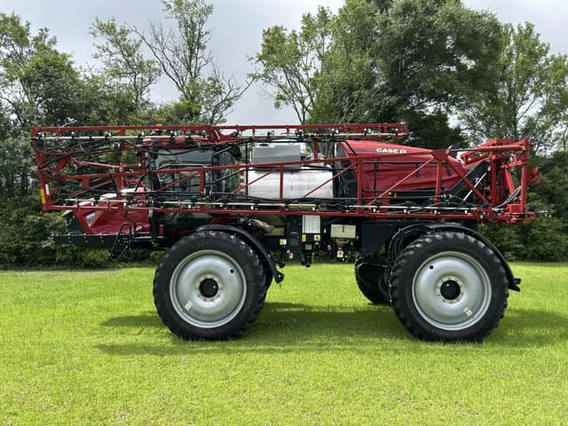 Image of Case IH Patriot 3250 equipment image 1