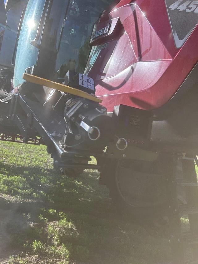 Image of Case IH Patriot 4450 equipment image 3
